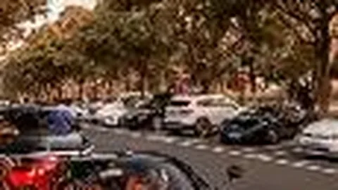 口碑炸裂！9.7高分，播放量破18亿！无流量明星加持，年度爆款网剧横空出世